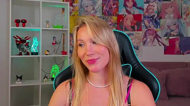 Živý XXX chat ElaraVoltage
