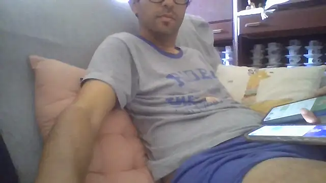 RikCum4u Chat XXX live