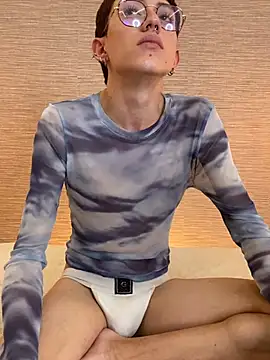 SweetDareX Live XXX Chat