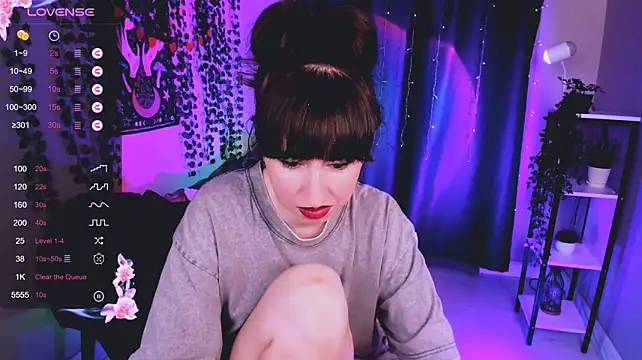 Lily_xBabe Chat XXX in diretta