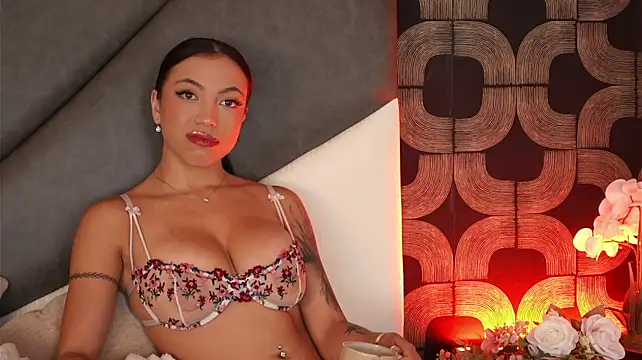 IsabelaWhite Chat XXX in diretta