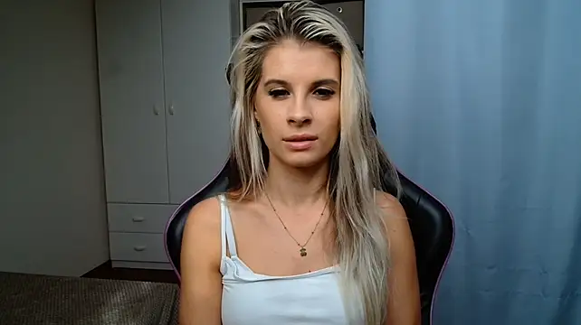 KristineGlow Obrolan Langsung XXX
