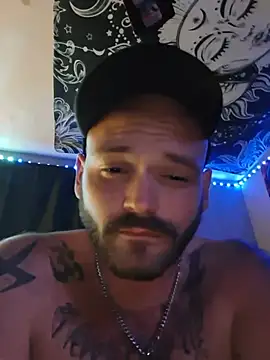Nester8181 XXX чат на живо