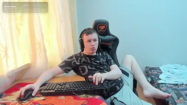 Show modela iliaskrislove na web-kameri