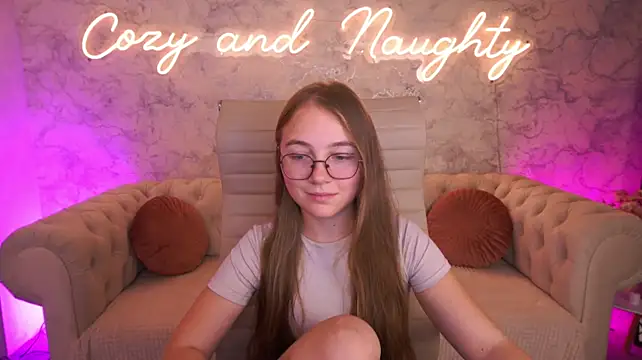 ArrinaWairr – Naživo XXX chat