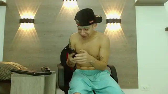 Gaeliitto Live XXX-chat