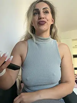 Chat +18 de JessicaCarter ao vivo