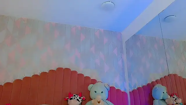 sheylarjenner_23 Live XXX Chat