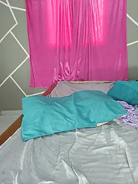 Sophia_Kaizz élő XXX-chatje