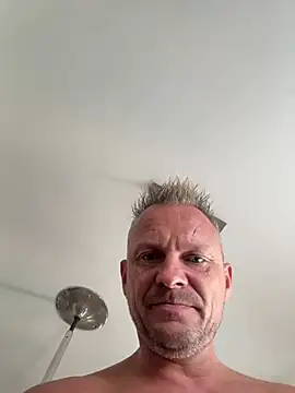 AtomBlondy Webcam-Show