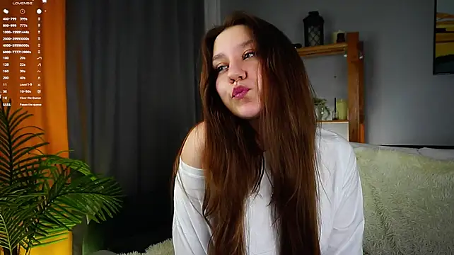 Chat +18 de ShantellAngulo ao vivo