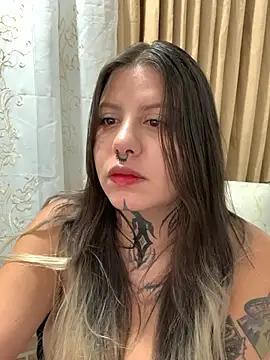 Živý XXX chat Srta-Weaver