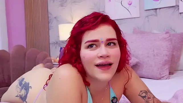 CherryTayloor Adlı Modelin Canlı XXX Sohbeti