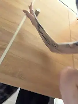 EliteBitch Chat XXX live
