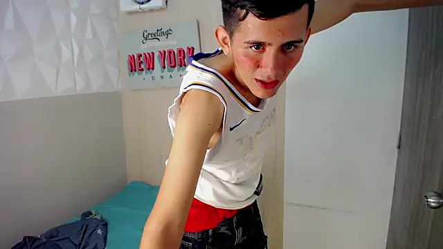 JaxBlue_ Adlı Modelin Canlı XXX Sohbeti