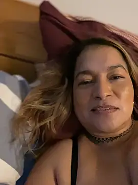 Jlo_69's Live XXX Chat