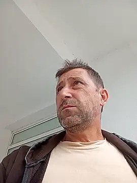 Chat XXX ao vivo de BZH45