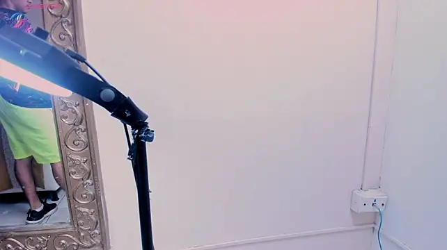 Czat XXX na żywo – DaviidClarck