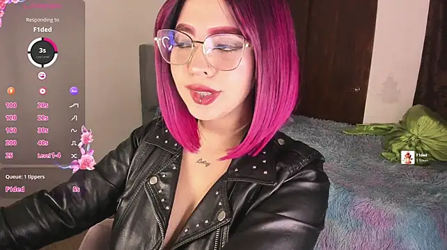 Honeey_Noir Live XXX-Chat