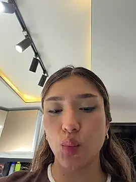 Ariannaa_1's Live XXX Chat