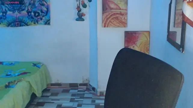 Chat +18 de bastethott ao vivo