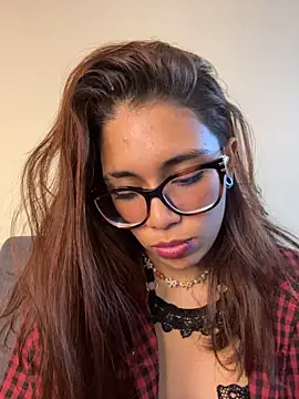 Chat XXX ao vivo de Alice-fire