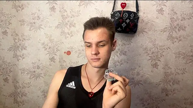BigBabyMax – Naživo XXX chat