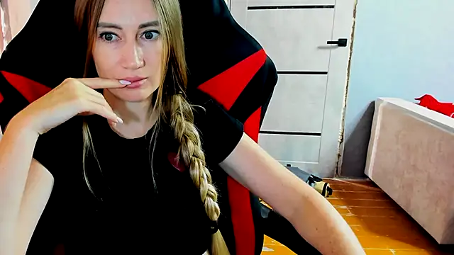צ'אט XXX בשידור חי של JessFoxxx