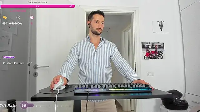 ZackFraser Chat XXX live