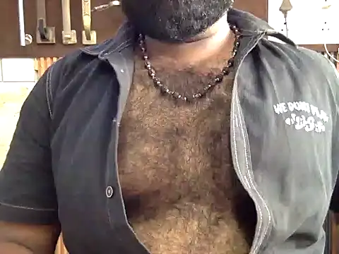 hairy_indian_dad Webcamshow