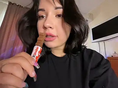 Czat XXX na żywo – Viviaaan_n