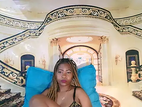 EbonyFlirtyFox Adlı Modelin Canlı XXX Sohbeti