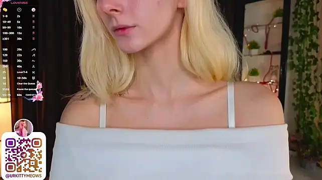 helly_hoff live XXX chat