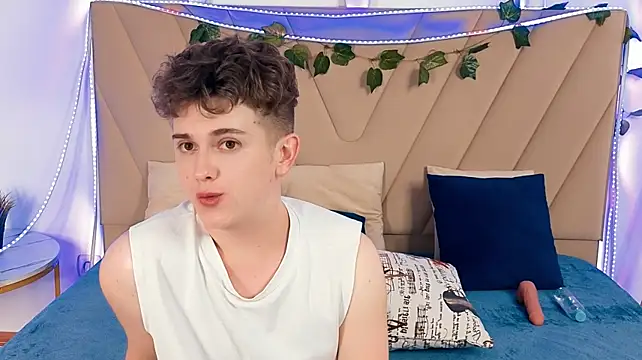 Miless_Coopern Live XXX chat