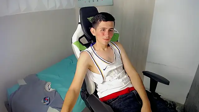 Czat XXX na żywo – JaxBlue_