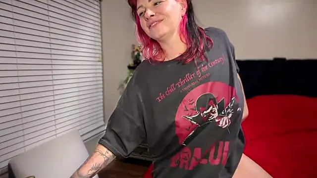 MarlaFknSinger Live XXX Chat