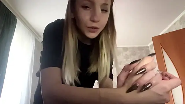 LeomaCrozatn Live XXX chat