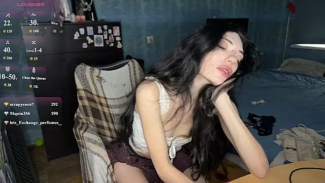 Živý XXX chat Milkassi_li