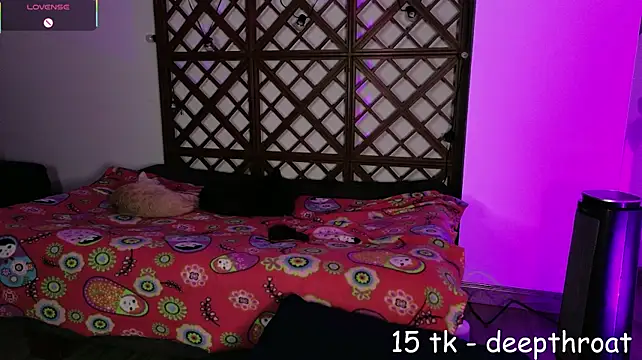 Jade_pleasure_ élő XXX-chatje