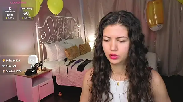 NoelPerfect's Live XXX Chat