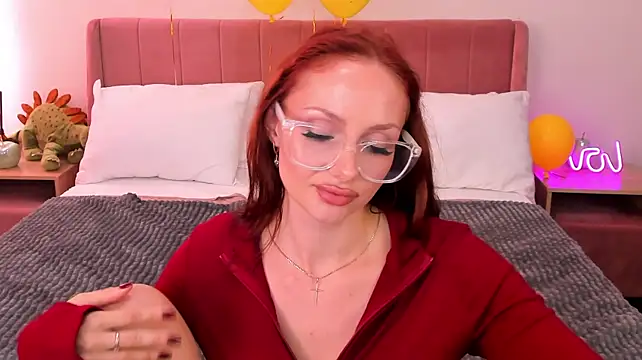Madeline_Perry – Live XXX-chat