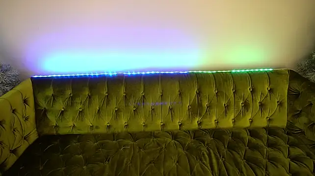 MagicPeachh_'s Live XXX Chat