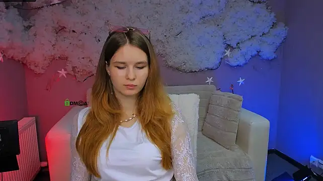 XXX chat uživo modela angie_foxy1