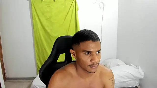 corzoethan live XXX chat