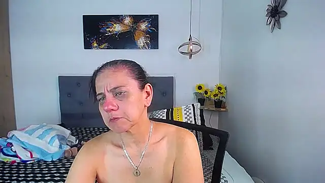دردشة sasi_luna الجنسية المباشرة