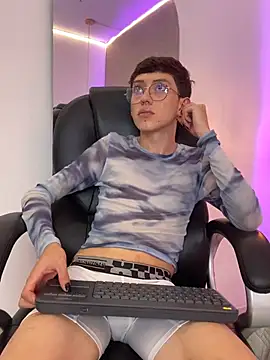 SweetDareX live XXX chat