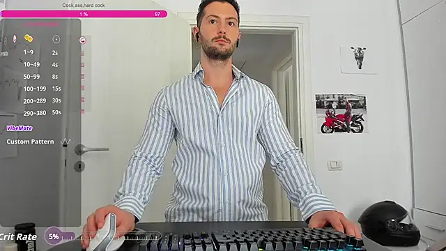 ZackFraser XXX чат на живо