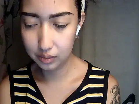 Chat XXX en directo de XXnaughty_08XX