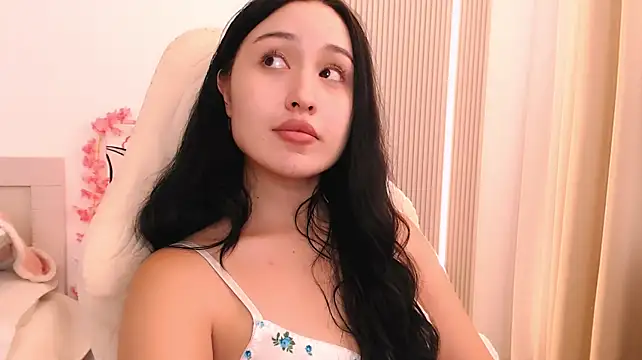 Ann__Cute 라이브 XXX 채팅