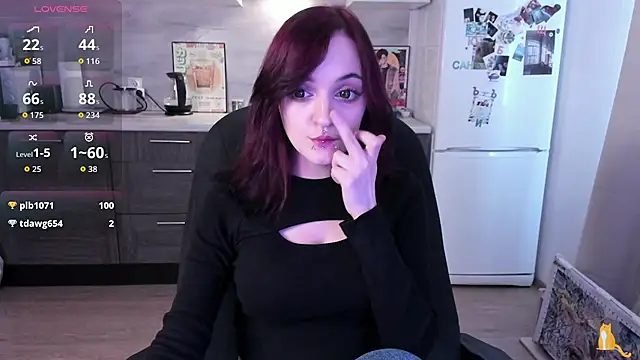 lina__tyaaan Chat XXX live